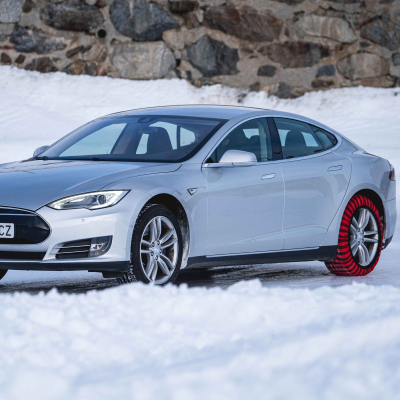 Schneesocken TESLA MODEL S - Schneeketten Alternative