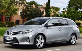 TOYOTA Fußmatten AURIS Versand - Gratis