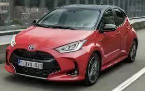 TOYOTA YARIS Kofferraummatte - Gratis versand