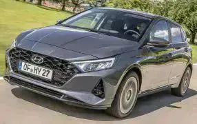 HYUNDAI i20 Sitzbezüge - Gratis Versand