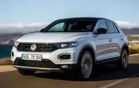 Auto Abdeckplane Winter für Volkswagen T-ROC 2017-2023,Autoabdeckung  Autogarage Abdeckung Staubdicht Kratzfest UV-Schutz Atmungsaktiv Vollgarage  Autoplane Outdoor Wetterfest (Color : F, Size : Singl : : Auto &  Motorrad