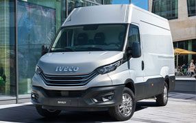 Maßgeschneiderte Fußmatten für IVECO DAILY