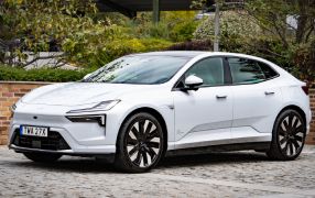 POLESTAR 4