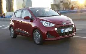 Maßgefertigter Sitzbezug Exclusive für Hyundai i10 i20 i30 ix20