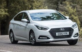 Vollständiger Leder-Autositzbezug Für Hyundai Für Solaris Für Tucson 2017  Für Creta I30 Für Accent Ix35 Für Verna Für Sonata Allwetter Sitzbezüge  (Farbe : Beige, Größe : One Size) : : Baby