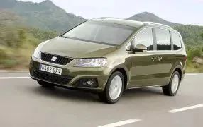 Fußmatten Automatte für Seat Alhambra II 2010-2023 OMAC 3D Schwarz Gum