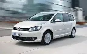 Volkswagen Touran 2003-2010 Kofferraummatte (EVA, 5 Sitze, schwarz) –  kaufen Sie im Online-Shop