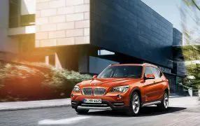 BMW X1 Kofferraummatte - Gratis versand