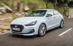 i30 FASTBACK