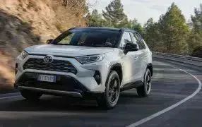 GAFAT Toyot-a RAV4/Hybrid 2019-2023 2024 Kofferraummatte, Leicht zu Falten,  TPE Allwetter-Kofferraumwanne, Original 3D Scannen Hohe Kante  Multifunktion, Kompatibel mit Toyota RAV4 : : Auto & Motorrad