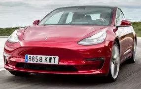 rüsten sie ihr Tesla Model 3 mit neuen Fussmatten auf.