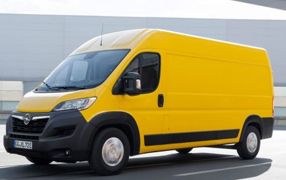 MOVANO Fahrersitz + Sitzbank