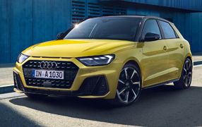 AUDI A1 Fußmatten - Gratis Versand