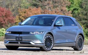 IONIQ 5 Verstellbare Mittelkonsole