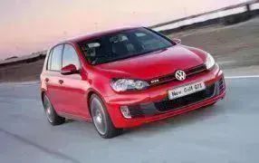 VOLKSWAGEN GOLF 6 Sitzbezüge - Gratis Versand