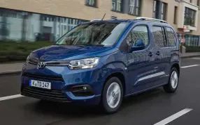 PROACE CITY - 7-Sitzplätze / separate Rücksitze