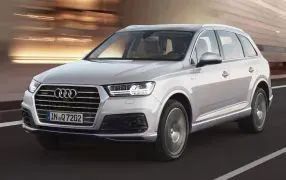 AUDI Q3 Sitzbezüge - Gratis Versand